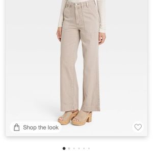 Universal Threads Size 6 Women’s Wide leg pants (off white/cream)